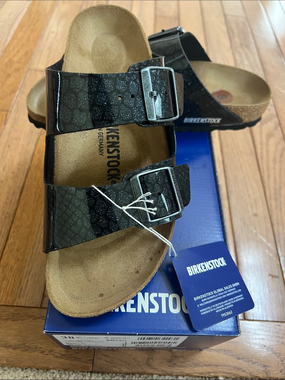 Birkenstock Arizona women’s Magic Snake  sandals